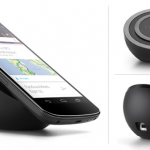 El cargador inalámbrico con forma de orbe del Nexus 4 disponible en Google Play por 60 dólares.